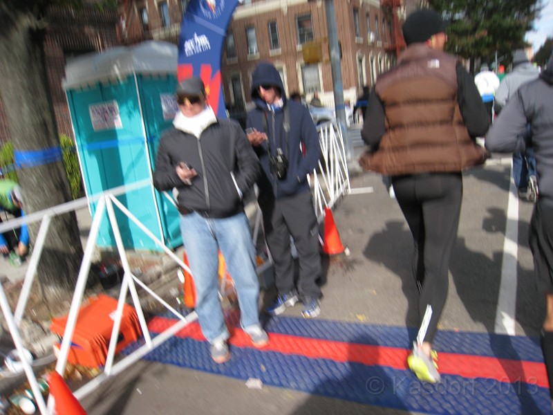 2014 NYRR Marathon 0239.jpg - The 2014 New York Marathon on November 2nd. A cold and blustery day.